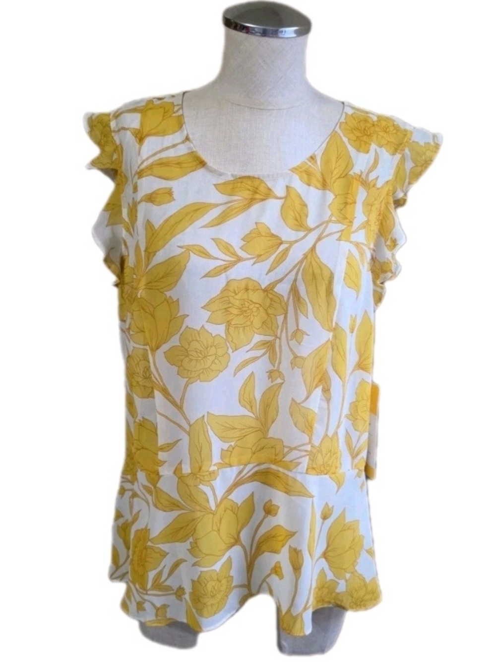Cabi Women's Sunrise Floral Flutter Blouse Sheer Top Size Medium NWT Style 5899